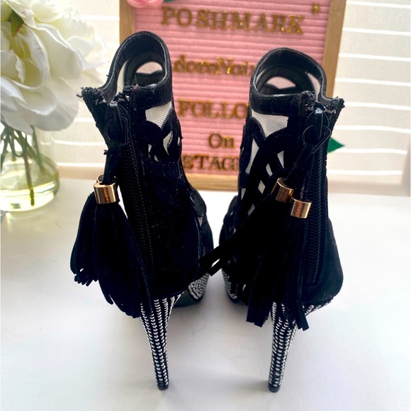 Black Open Toe High Heeled Boots. Once only once. - Picture 8 of 9